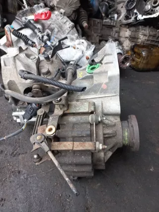 DUU,ERT КПП механическая (МКПП) Volkswagen Golf 4 Арт EM32-40- 944, вид 4