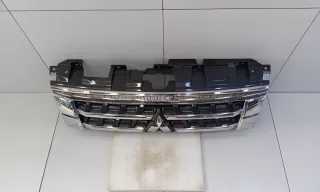 7450A975 Решетка радиатора Mitsubishi Pajero 4 restailing 2 Арт 983422K, вид 2