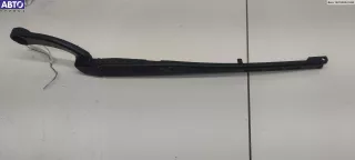 8E1955407a Щеткодержатель (поводок стеклоочистителя) передний Audi A4 B6 Арт 54810105