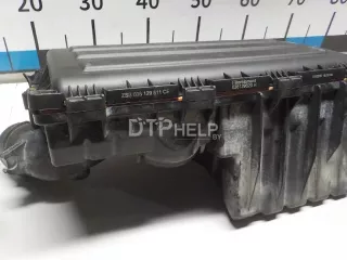 036129611CE Корпус воздушного фильтра Volkswagen Polo 4 Арт AM52451878, вид 4
