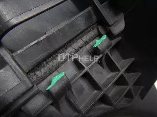 Корпус воздушного фильтра Dodge Magnum 2004г. 4591867AC - Фото 4