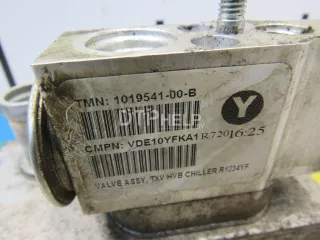 101954000C Теплообменник Tesla model S Арт AM81003533, вид 3