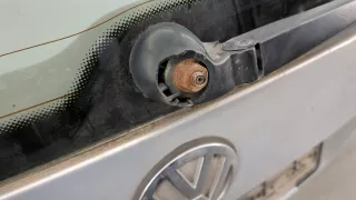 1J9827025AE Крышка багажника (дверь 3-5) Volkswagen Golf 4 Арт 20408772, вид 2