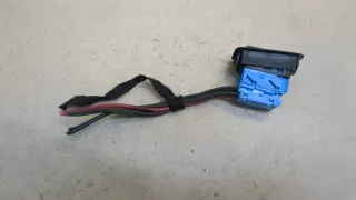 61318357208 Кнопка стеклоподъемника переднего правого BMW X5 E53 Арт 20425947