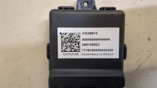 588156823,13528012 Кнопка подогрева сидений Chevrolet Malibu 9 Арт 20425147, вид 2