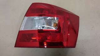  Фонарь задний правый Skoda Rapid Арт 20429492