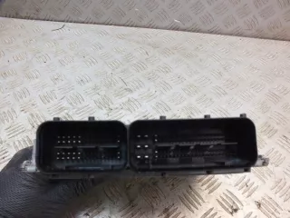 03L906023QA Блок управления двигателем Audi A1 Арт e9358383, вид 2