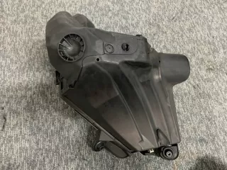 10991213DE Корпус воздушного фильтра BMW 1 E81/E82/E87/E88 Арт e10563222, вид 5