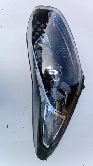 F1921-52600 F192102200 Фара правая Kia Sportage 4 Арт e10656311, вид 1