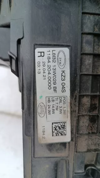 L8B213W029BF Фара правая Land Rover Defender 2 Арт e10656481, вид 3