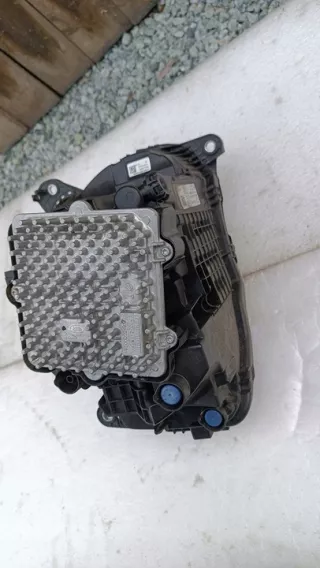 L8B213W029BF Фара правая Land Rover Defender 2 Арт e10656481, вид 7