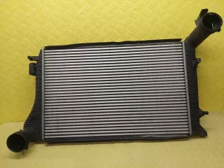 1K0145803H Интеркулер Volkswagen Touran 1 Арт e10656879, вид 4