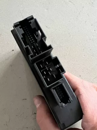 6884356 Блок управления (другие) BMW 2 F45/F46 Арт e10664583, вид 2