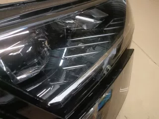 57B941016B Фара правая Skoda Karoq Арт e10671327, вид 3