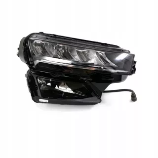 57B941010 Фара правая Skoda Karoq Арт e10671336, вид 1