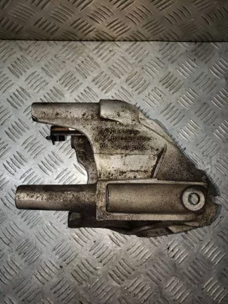 070199308A Кронштейн двигателя Volkswagen Touareg 1 Арт 52485, вид 1