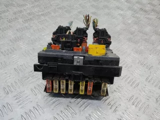 9667044980,R02 Блок предохранителей Peugeot 407 Арт 110975, вид 3
