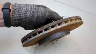569060,93197592 Диск тормозной передний Opel Astra H Арт 20430919, вид 2