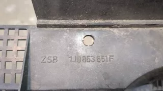 1J0853651F Решетка радиатора Volkswagen Golf 4 Арт 20377793, вид 3