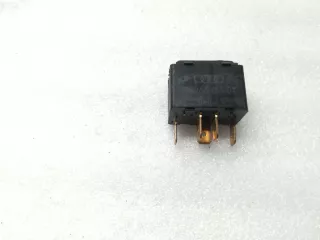 89395985501C Кнопка стеклоподъемника переднего правого Audi A6 C4 (S6,RS6) Арт 1_15859, вид 2