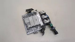 8V4112A650AE Блок управления двигателем Ford Kuga 1 Арт 20434870, вид 1