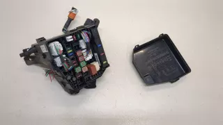 8266252580,826630D020,827410D030 Блок предохранителей Toyota Yaris 2 Арт 20436353, вид 1