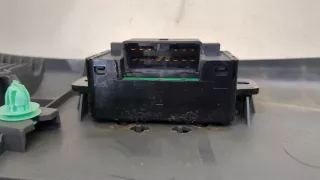 64115XA08AMW,64143AE01AMW Кнопка регулировки сидения Subaru Tribeca Арт 20438351, вид 4