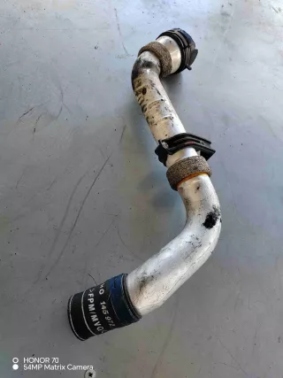 1H0145972 Патрубок интеркулера   Volkswagen Golf 3 Арт G30764, вид 1