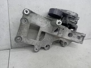 06F903143E Кронштейн генератора Volkswagen Golf 6 Арт 17-101-22, вид 3