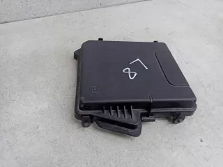 284C40002R крышка блока предохранителей Renault Megane 3 Арт 109-2-40, вид 2