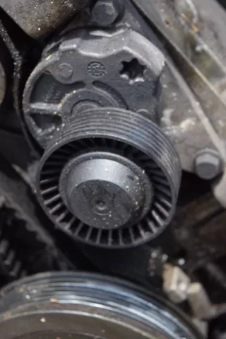  Натяжитель ремня генератора Volvo C70 2 Арт H384-17-103-1, вид 1