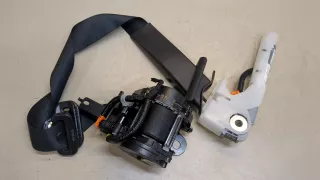 640512800B Ремень безопасности передний правый Nissan Leaf 2 Арт 9474471, вид 1