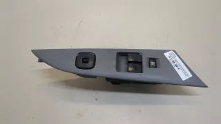 BP4K66350,BJ0E66600 Кнопка стеклоподъемника переднего левого Mazda 3 BK Арт 20431334