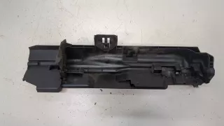 17107524914,11074810 Кронштейн радиатора BMW 1 E81/E82/E87/E88 Арт 20438344, вид 3
