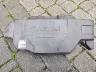 1,3DDIS Декоративная крышка двигателя Suzuki Swift 4 Арт e3895614