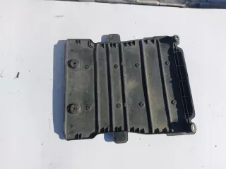 5Q0825230H Декоративная крышка двигателя Skoda Superb 3 Арт e5012695, вид 2