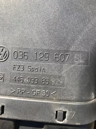 036129607BL Декоративная крышка двигателя Skoda Fabia 1 Арт e6219408, вид 3