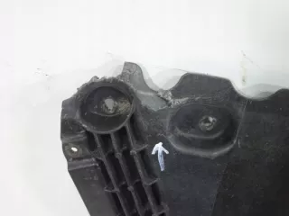 8W0863821B Декоративная крышка двигателя Audi A4 B9 Арт e7447611, вид 3