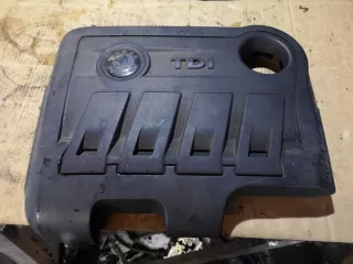 03L103925R Декоративная крышка двигателя Skoda Superb 2 Арт e8313290, вид 1