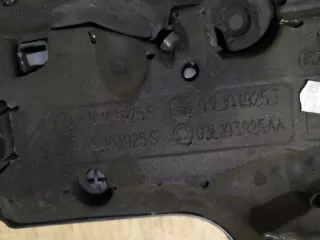 03L103925R Декоративная крышка двигателя Skoda Superb 2 Арт e8313290, вид 3