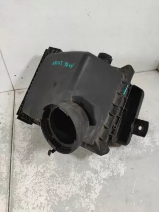 06C133837L Корпус воздушного фильтра Audi A4 B6 Арт e8342975, вид 2