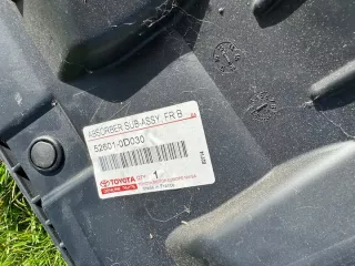 51601-0D030 Декоративная крышка двигателя Toyota Yaris 3 Арт e9481793, вид 3