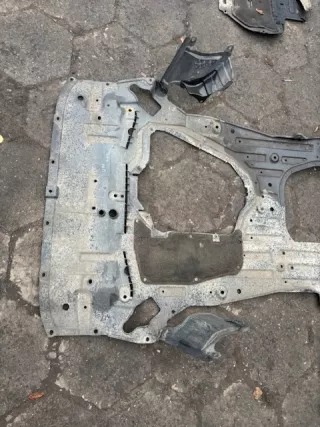  12-16r Декоративная крышка двигателя Honda Civic 9 Арт e10507457, вид 3