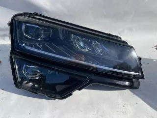 57B941016 Фара правая Skoda Karoq Арт e10671361, вид 1