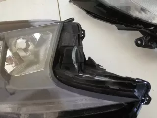  Фара правая Toyota Aygo 2 Арт e10673146, вид 3