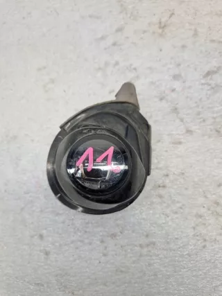  Фара противотуманная правая Mazda 5 1 Арт e10680571, вид 1