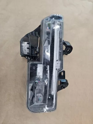8993664000 Фара противотуманная правая Mazda CX30 Арт e10680659, вид 1