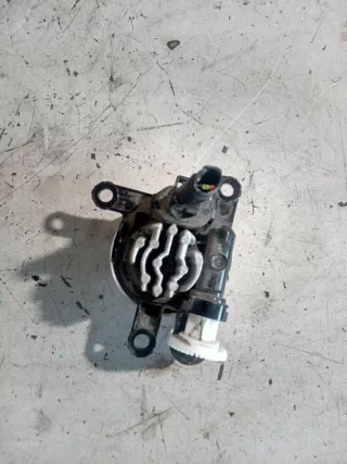 13497330 Фара противотуманная правая Opel Corsa F Арт e10682930, вид 2