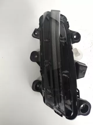 9836230980 Фара противотуманная правая Peugeot 3008 2 Арт e10683406, вид 2