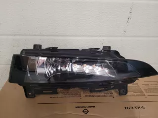 657941700 Фара противотуманная правая Skoda Scala Арт e10684747, вид 2